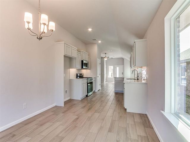 1113 SW 139th Terrace, Oklahoma City, OK 73170