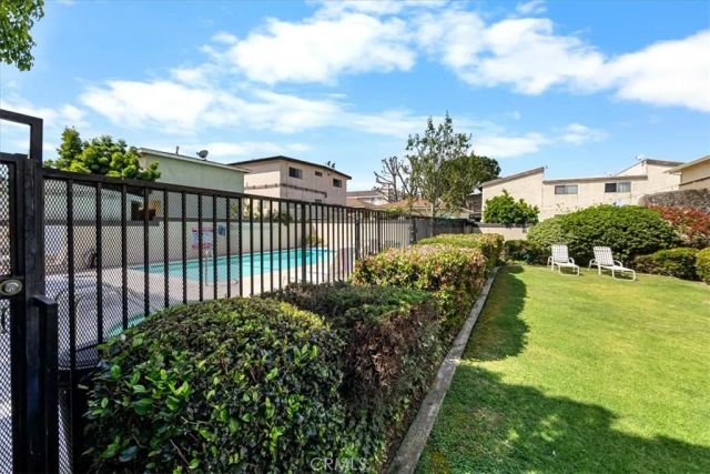 2120 Dufour 6, Redondo Beach, CA 90278