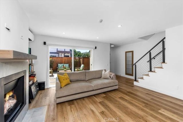 2120 Dufour 6, Redondo Beach, CA 90278
