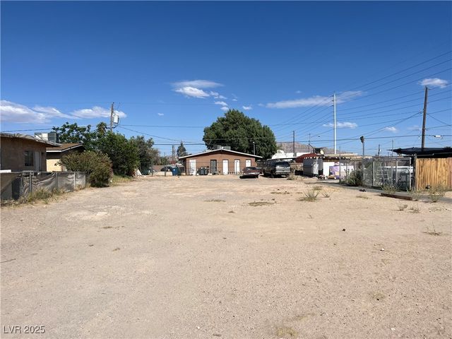 2404 Bassler Street, North Las Vegas, NV 89030