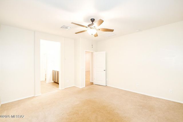 17296 W Molly Lane, Surprise, AZ 85387