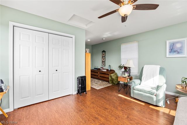 211 Burkdale Court, Wadsworth, OH 44281