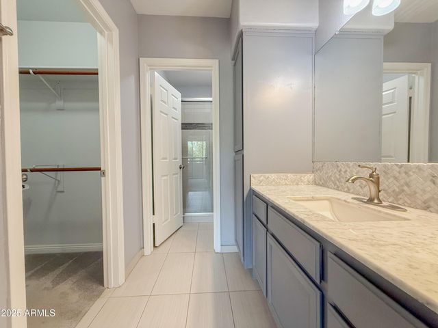 750 E Northern Avenue Unit 2030, Phoenix, AZ 85020