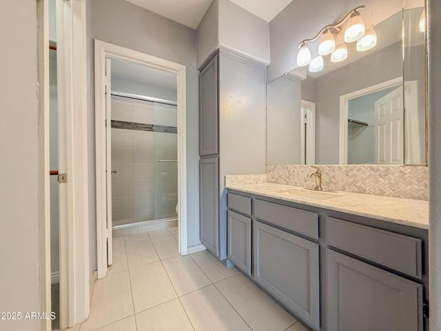 750 E Northern Avenue Unit 2030, Phoenix, AZ 85020