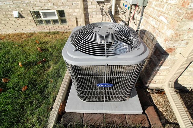 15568 Austin Court, Clinton Twp, MI 48035