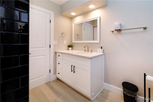 721 N Country Club Drive, Crystal River, FL 34429