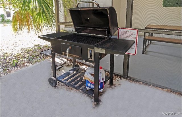 721 N Country Club Drive, Crystal River, FL 34429