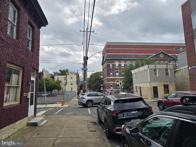 1319 N 17TH ST, Philadelphia, PA 19121