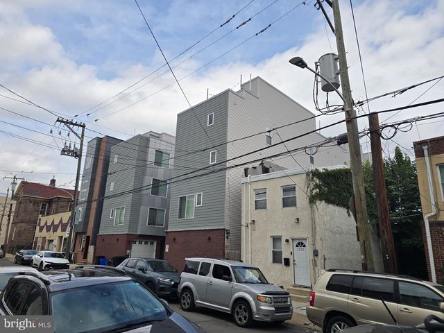 1319 N 17TH ST, Philadelphia, PA 19121