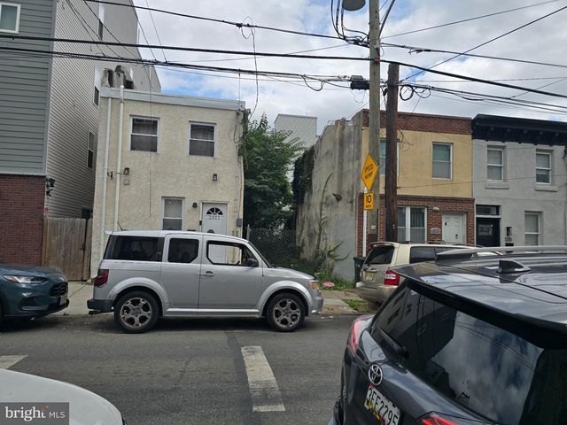 1319 N 17TH ST, Philadelphia, PA 19121