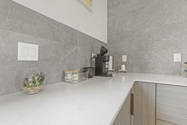 466 South Lane, 466, Columbus, OH 43206