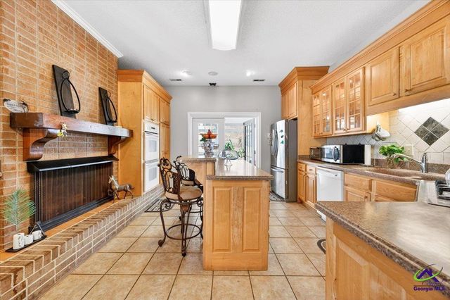 903 Tucker, Macon, GA 31210