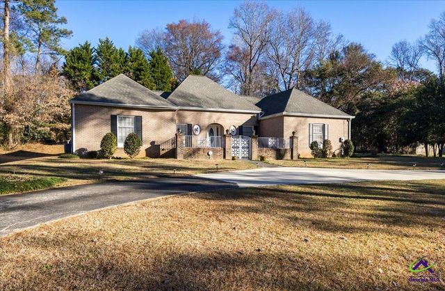 903 Tucker, Macon, GA 31210