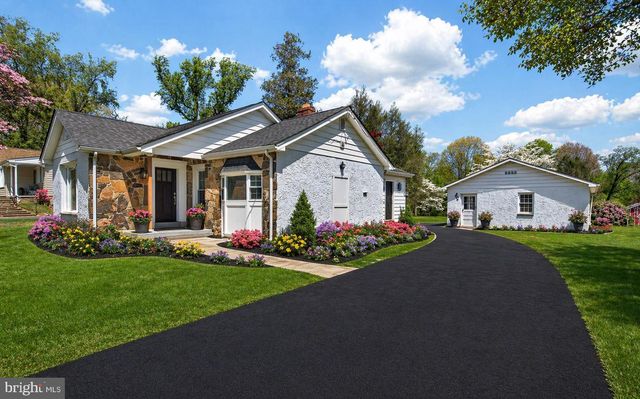 1018 VALLEYBROOK RD, Garnet Valley, PA 19060