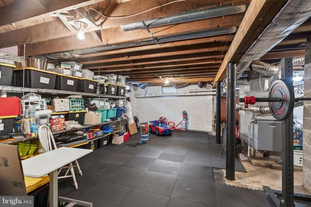 1018 VALLEYBROOK RD, Garnet Valley, PA 19060