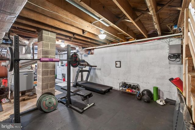 1018 VALLEYBROOK RD, Garnet Valley, PA 19060