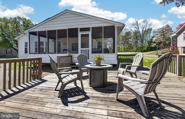 1018 VALLEYBROOK RD, Garnet Valley, PA 19060