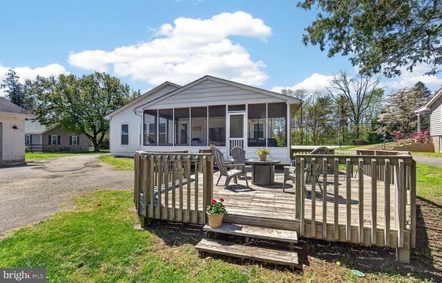 1018 VALLEYBROOK RD, Garnet Valley, PA 19060