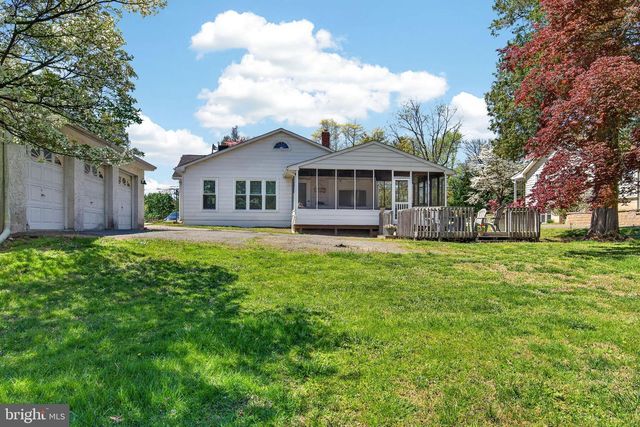 1018 VALLEYBROOK RD, Garnet Valley, PA 19060