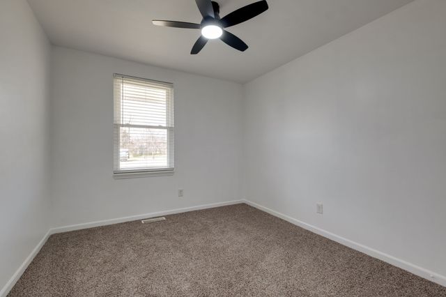 924 Denise Dr, Old Hickory, TN 37138