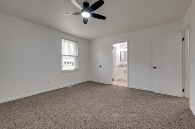 924 Denise Dr, Old Hickory, TN 37138