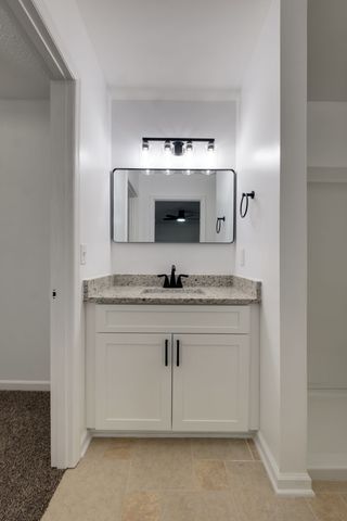 924 Denise Dr, Old Hickory, TN 37138