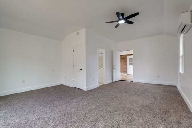 924 Denise Dr, Old Hickory, TN 37138