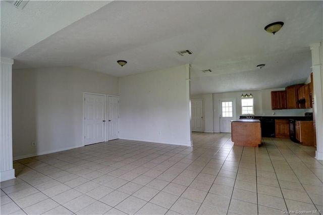 6707 Oriole Circle, Iowa, LA 70647