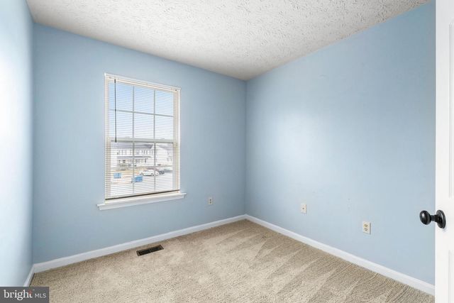 261 DOUGLAS ST, Elkton, MD 21921