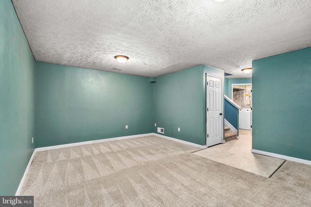 261 DOUGLAS ST, Elkton, MD 21921