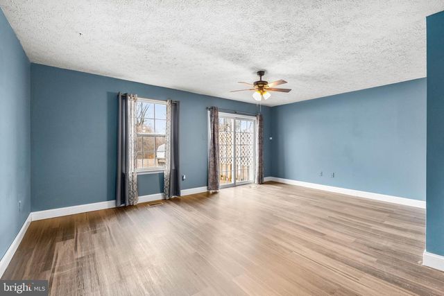 261 DOUGLAS ST, Elkton, MD 21921