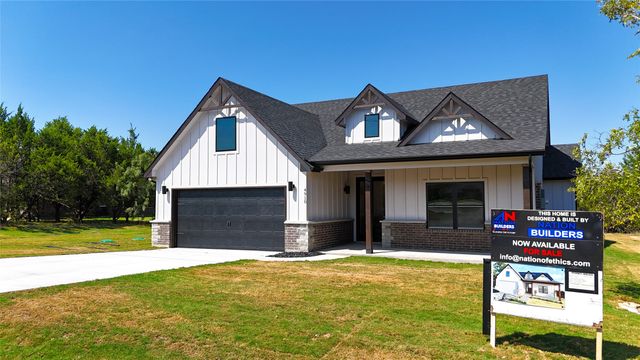 4910 Terlingua Drive, Granbury, TX 76048