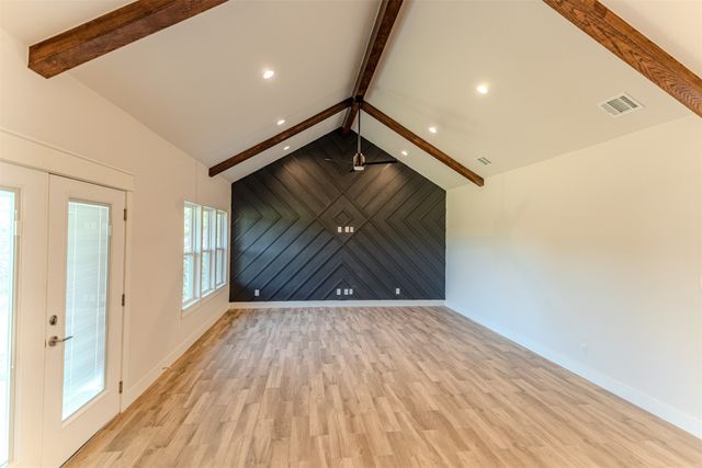 4910 Terlingua Drive, Granbury, TX 76048