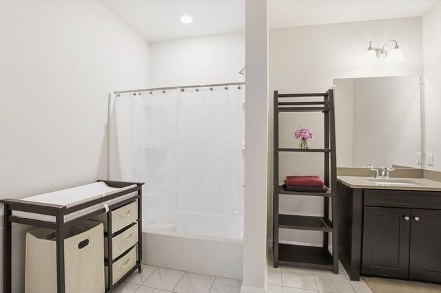 2306 Talbot Wy 2306, Westborough, MA 01581