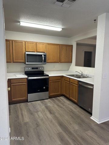 11813 W CHARTER OAK Road, El Mirage, AZ 85335