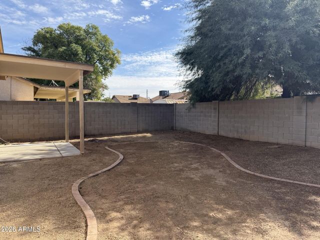 11813 W CHARTER OAK Road, El Mirage, AZ 85335