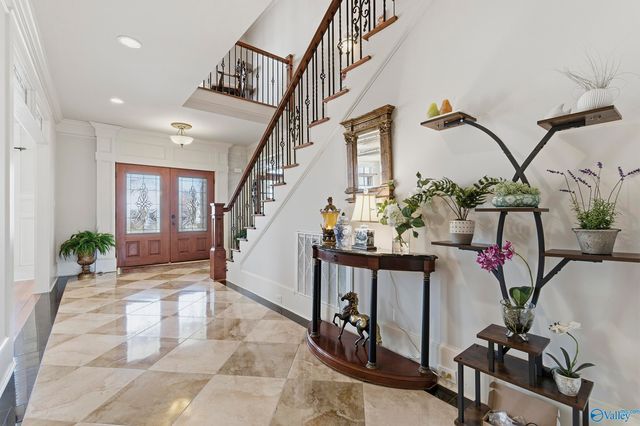 62 Lake Forest Blvd, Huntsville, AL 35824