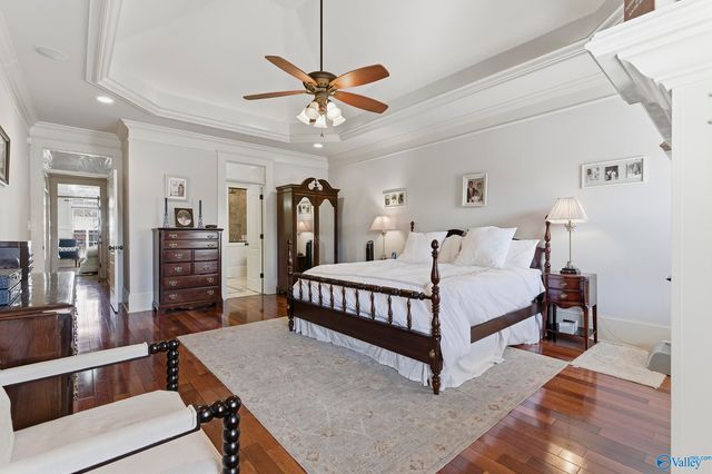 62 Lake Forest Blvd, Huntsville, AL 35824