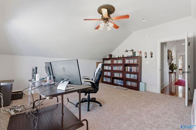 62 Lake Forest Blvd, Huntsville, AL 35824