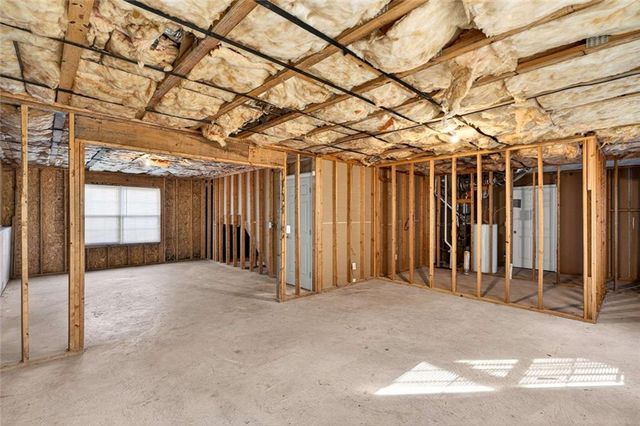 34 Clover Court, Powder Springs, GA 30127