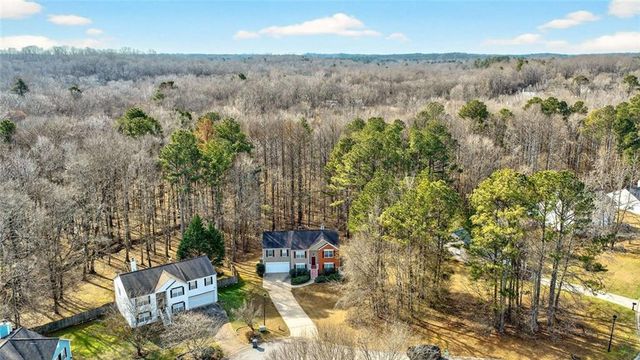 34 Clover Court, Powder Springs, GA 30127