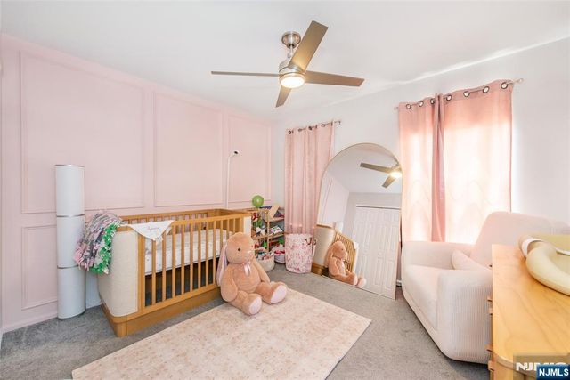 1066 Chedworth Circle, Mahwah, NJ 07430
