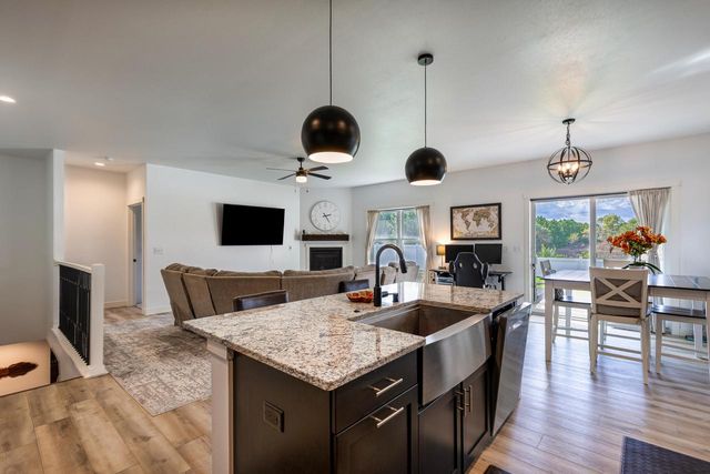 3140 Norse DRIVE, Holmen, WI 54636