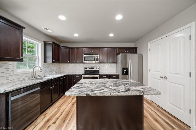 223 N Wentworth Drive, Mocksville, NC 27028