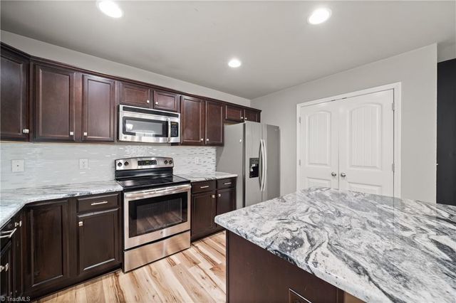223 N Wentworth Drive, Mocksville, NC 27028
