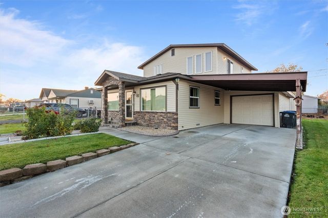 2208 W Spruce, Moses Lake, WA 98837