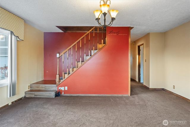 2208 W Spruce, Moses Lake, WA 98837