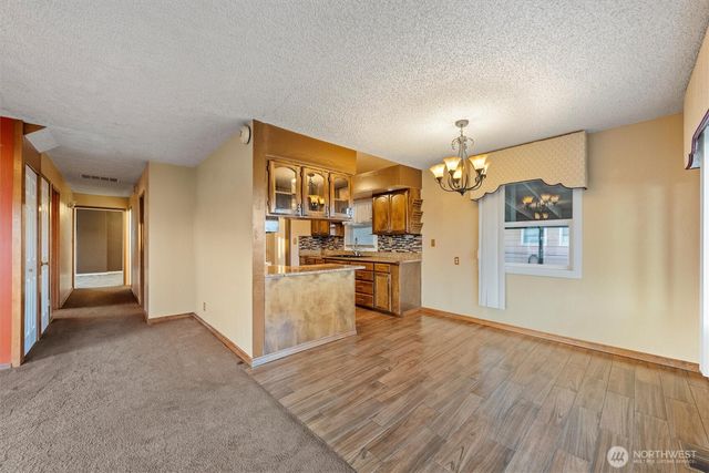 2208 W Spruce, Moses Lake, WA 98837