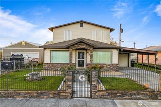 2208 W Spruce, Moses Lake, WA 98837