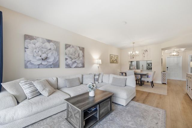 115 Cypress Point Drive, Palm Beach Gardens, FL 33418